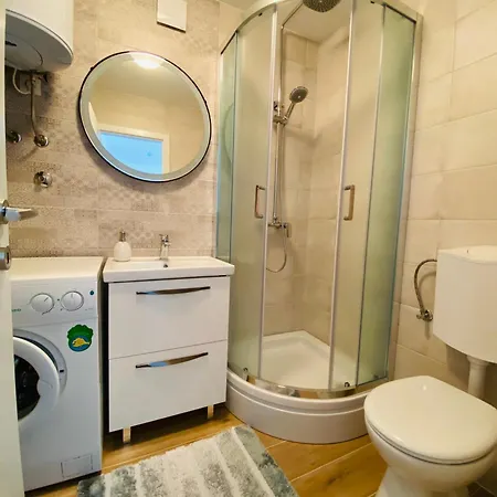 Apartman Postira * 포스티라