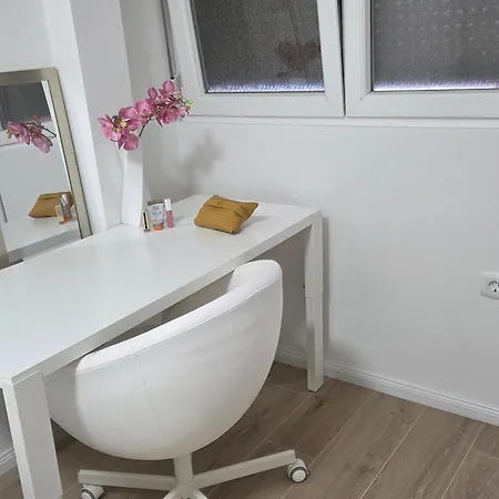 Adi Apartment