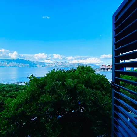 Apartman Postira Appartement