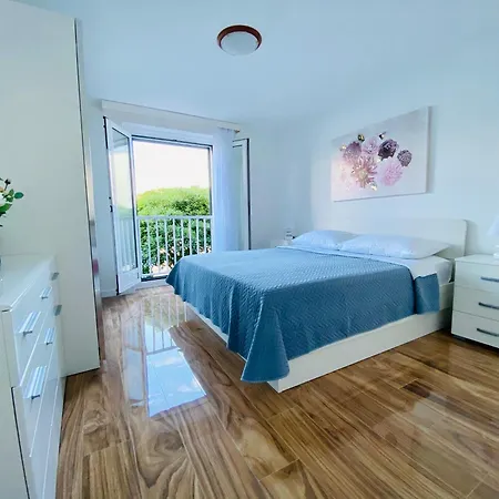 Apartman Postira Lejlighed *